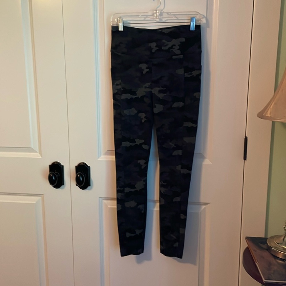 Cabi slim fit knit, camo leggings
